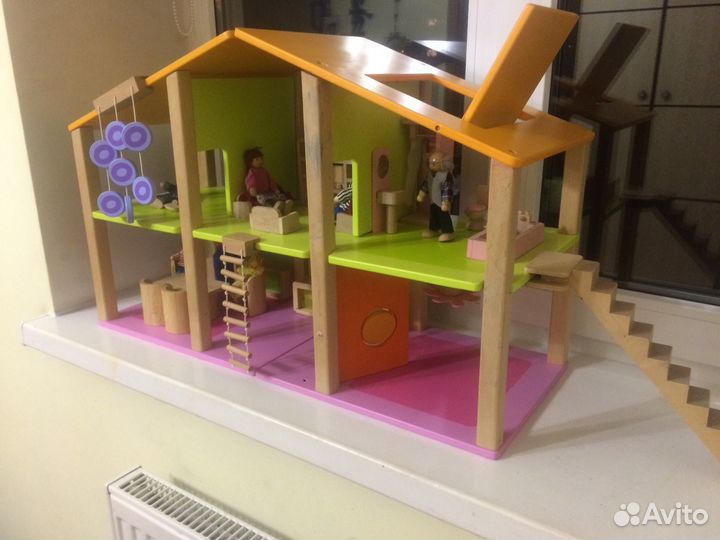 Домик кукольный