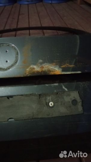 Крышка багажника Шкода rapid 2014