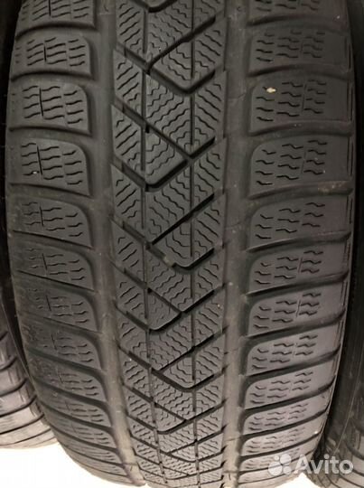 Pirelli Winter Sottozero 3 245/45 R18
