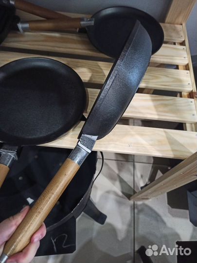 Сковорода чугунная биол со съемной ручкой