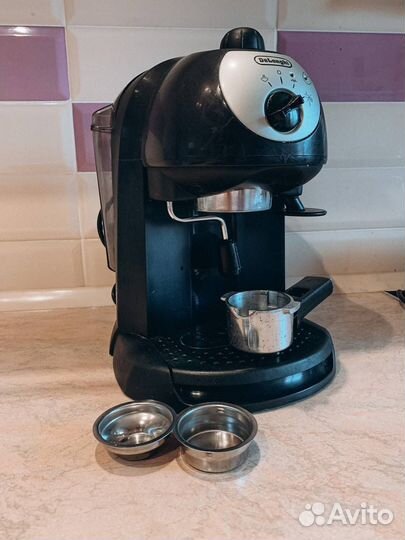 Кофемашина delonghi