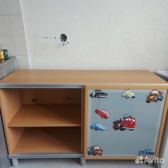 Тумба под телевизор