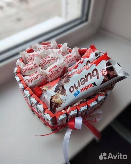 Торт из конфет, пива и т.д