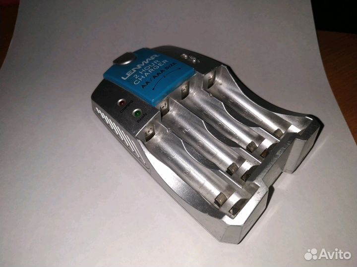 Быстрое Зарядное устройство Lenmar для аа и ааа ак