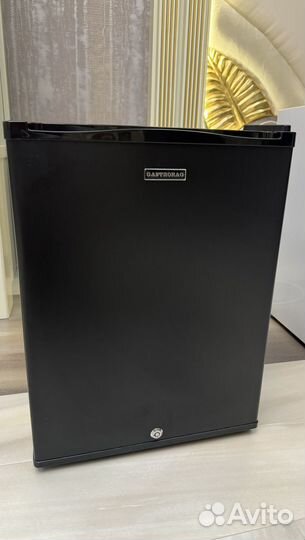 Холодильник, Мини-бар Gastrorag BCH-40BL