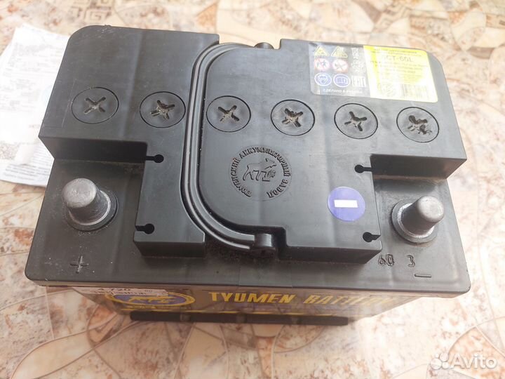 Аккумулятор автомобильный 60 ач