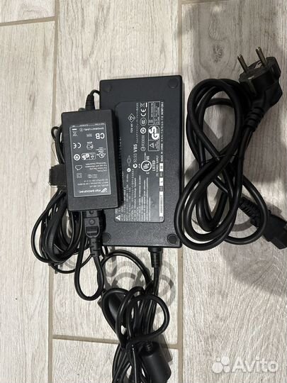 Блок питания для ноутбука