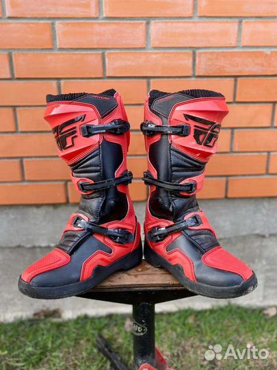 Ботинки для мотокросса