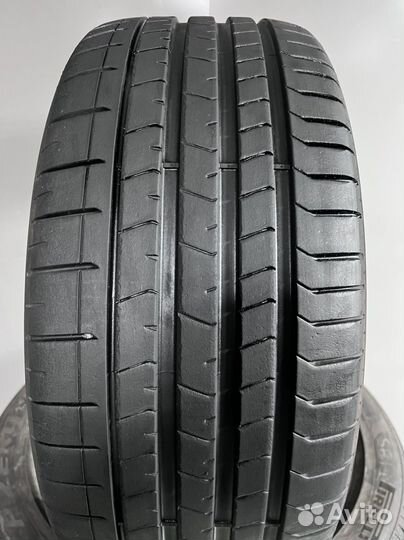 Pirelli P Zero PZ4 285/40 R22 и 325/35 R22