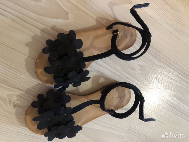 Босоножки zara