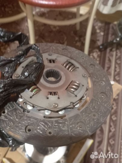 Продам сцепление в сборе на Приору
