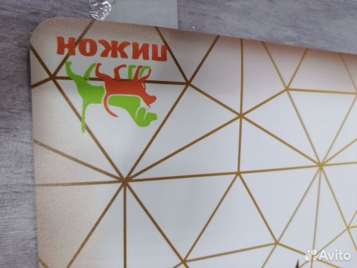 Коврик под миску