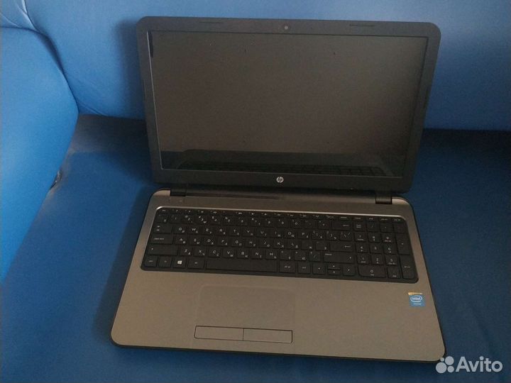 HP Pavilion 15,6 Ram-4 Gb HDD-500 Gb