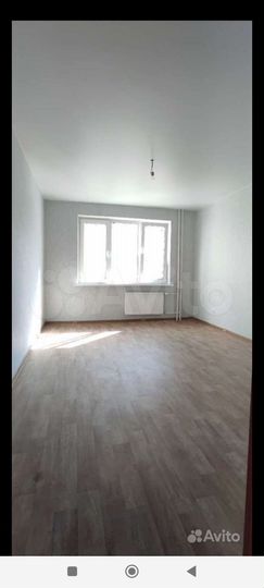 2-к. квартира, 52 м², 4/10 эт.