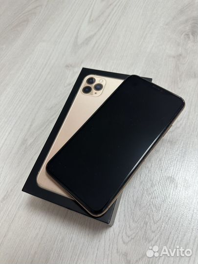 iPhone 11 Pro Max, 64 ГБ