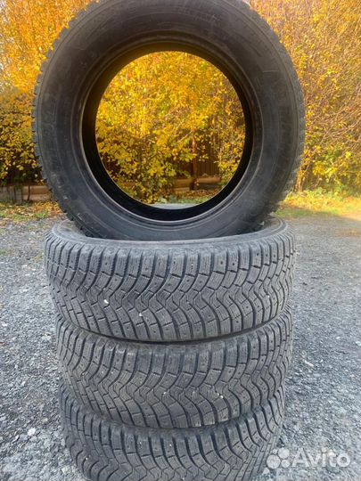 Michelin X-Ice North 225/60 R18 104T