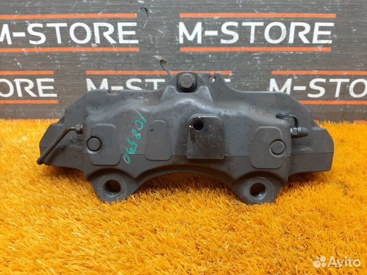 Суппорт передний правый Porsche Cayenne 957 M5501