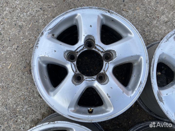 Диски литые r16 Toyota 5x150