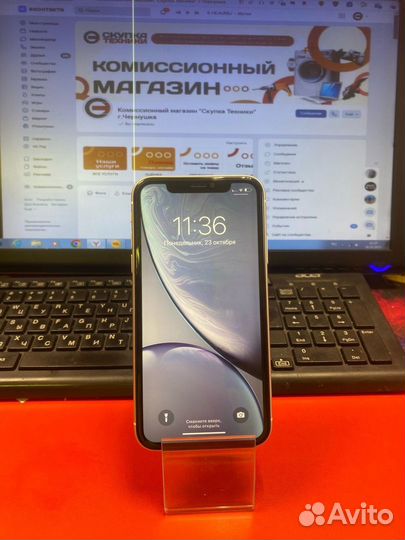 iPhone Xr, 64 ГБ