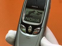 Nokia 8890