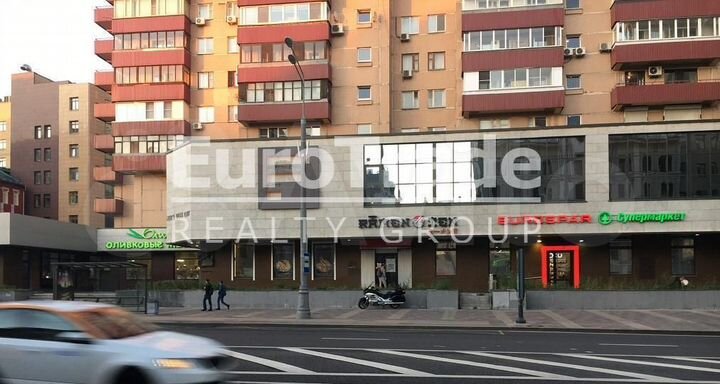 Продам торговое помещение, 172 м²