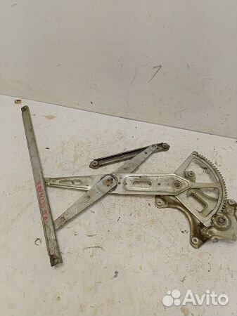 Стеклоподъемник электрический передний левый 69802