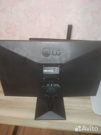 Монитор для компьютера 24 дюйма бу