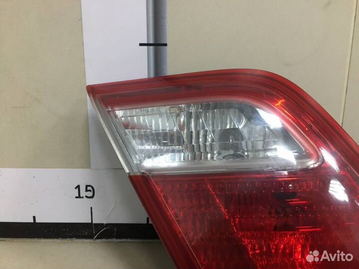 Фонарь задний внутренний левый Toyota Camry V40 20
