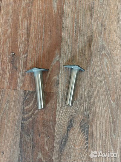 Карниз для ванной новый