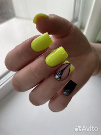 Мастер маникюра и педикюра