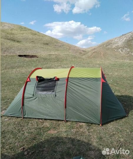 Палатка 3 местная с тамбуром