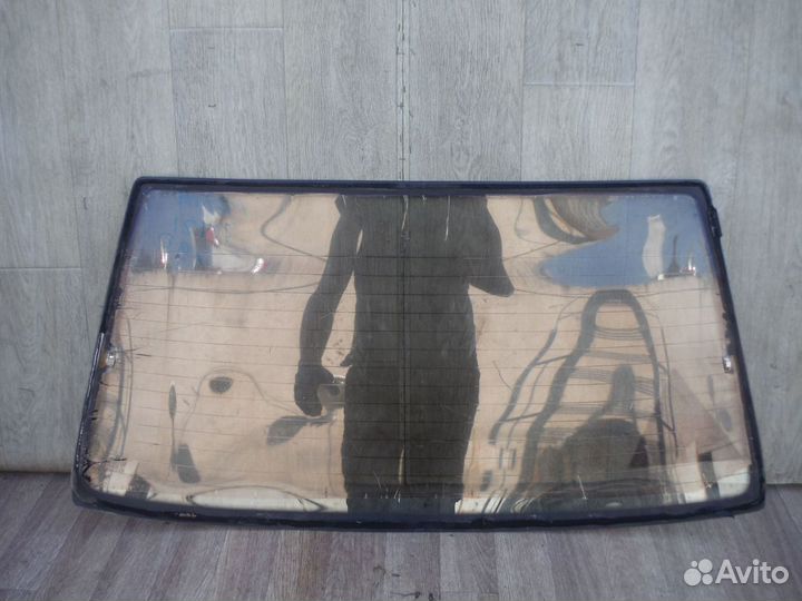 Стекло заднее №90 daewoo Nexia 2003