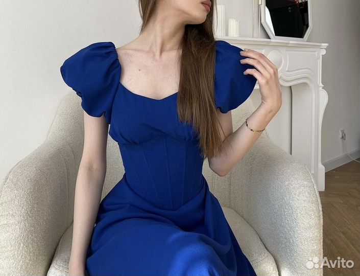 Вечернее платье