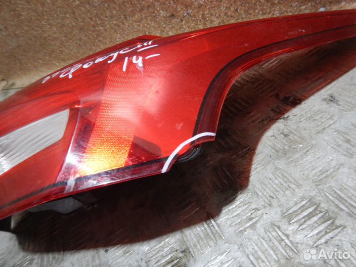 Фонарь задний правый, Ford (Форд) -focus 3 (11-19)