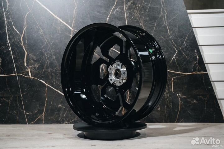 Кованные диски R21 Volvo XC90