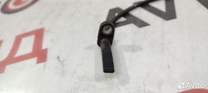 Датчик ABS передний Nissan Dualis KNJ10 MR20