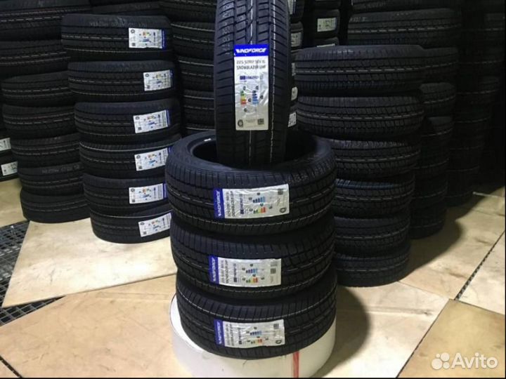 Windforce Snowblazer UHP 225/50 R17 98V