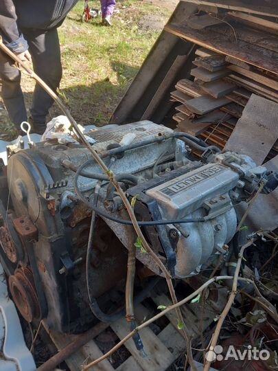 Мотор 1.6 автомат Mitsubishi Space star с коробкой