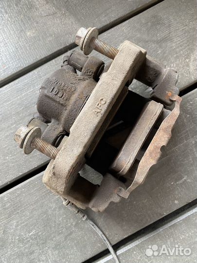 Суппорта передние bmw f30