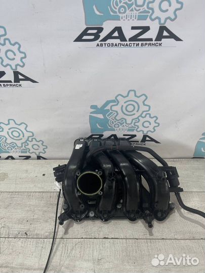 Впускной коллектор Volkswagen Polo 5