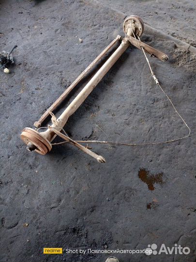 Балка подвески Audi 80 B2