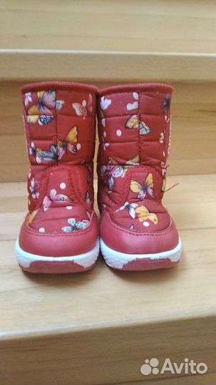 Продам сапожки 23размер в хорошем состоянии