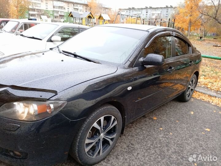Mazda 3 2.0 МТ, 2007, 268 500 км