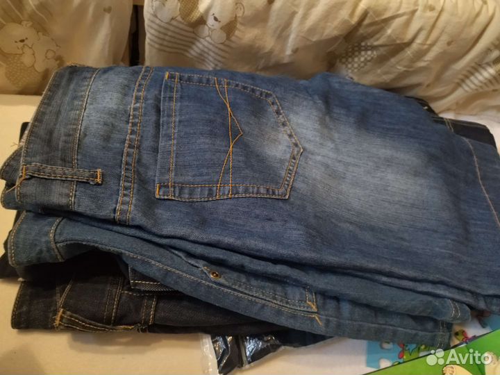 Джинсы женские на размер 52-54 размера