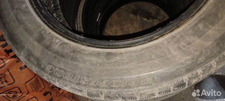 Bridgestone Blizzak VRX 175/65 R15
