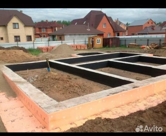 Бригада строителей