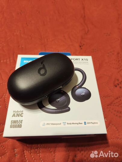 Спортивные наушники от Anker sport x10