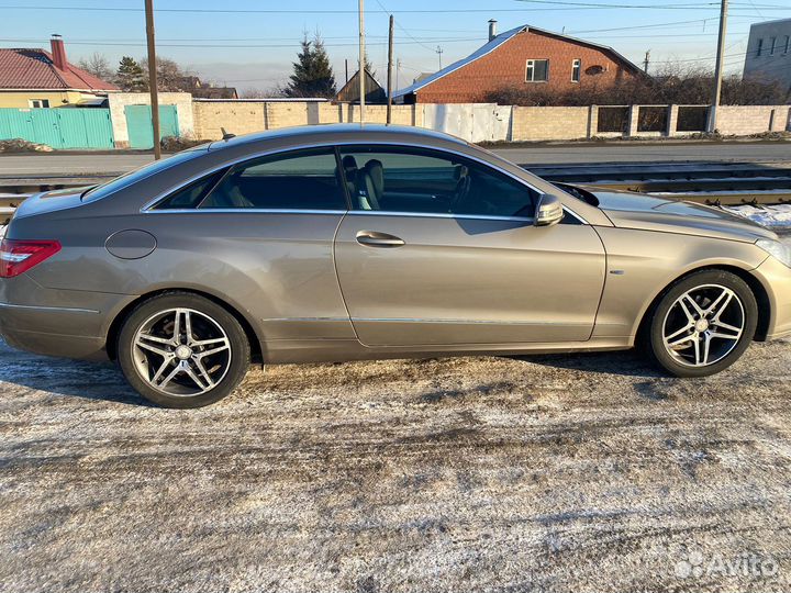 Mercedes-Benz E-класс 1.8 AT, 2011, 210 075 км