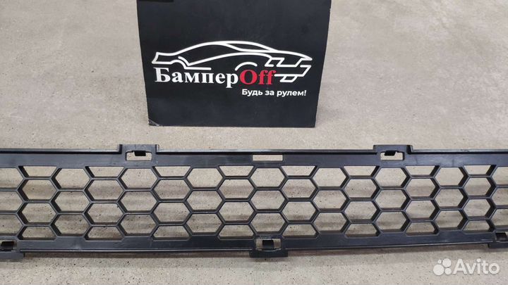 Решетка бампера Шевроле Нива Ваз 2123 Bertone