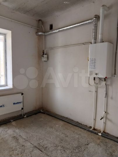 2-к. квартира, 71 м², 2/4 эт.